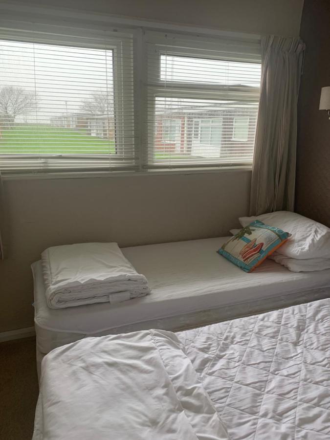 2 Bed Detached Number 144 * Dartmouth