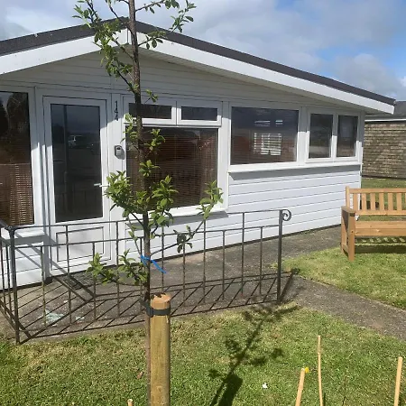 Dartmouth 2 Bed Detached Chalet Number 144 Exterior photo