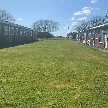 Dartmouth 2 Bed Detached Chalet Number 144 Exterior photo